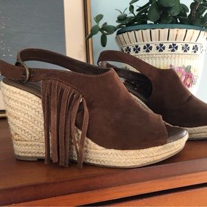 Suede and jute wedge heels size 8